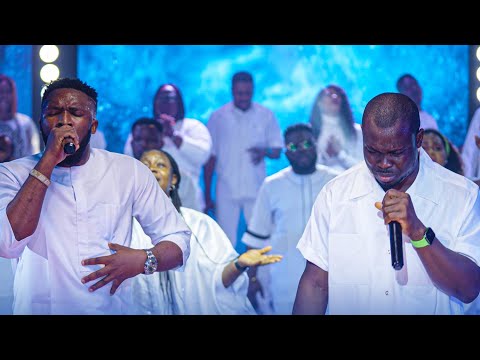Ema Onyx - Show Up Ft. Ebuka songs (Live) Ema Onyx - Show Up Ft. Ebuka songs (Live)